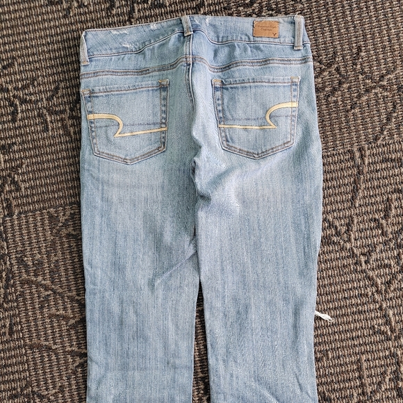 Jeans - Picture 2 of 4